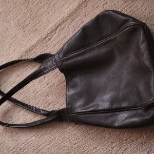 Pattie jarrell black leather purse